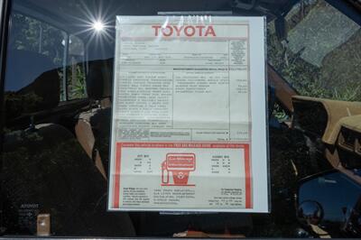 1986 Toyota Pickup SR5   - Photo 28 - Van Nuys, CA 91402