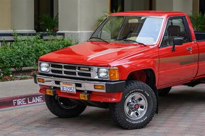 1986 Toyota Pickup SR5   - Photo 4 - Van Nuys, CA 91402