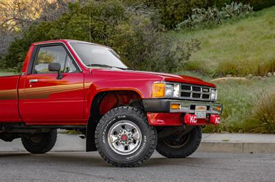 1986 Toyota Pickup SR5   - Photo 12 - Van Nuys, CA 91402