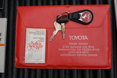 1986 Toyota Pickup SR5   - Photo 41 - Van Nuys, CA 91402