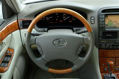 2006 Lexus LS 430   - Photo 60 - Van Nuys, CA 91402