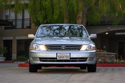 2003 Toyota Avalon XL  { SOLD on Bring A Trailer } - Photo 3 - Van Nuys, CA 91402