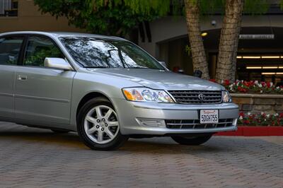 2003 Toyota Avalon XL  { SOLD on Bring A Trailer } - Photo 25 - Van Nuys, CA 91402