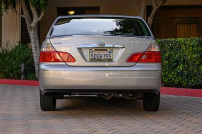 2003 Toyota Avalon XL  { SOLD on Bring A Trailer } - Photo 23 - Van Nuys, CA 91402