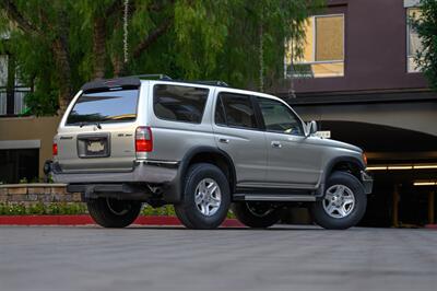 1999 Toyota 4Runner SR5   - Photo 45 - Van Nuys, CA 91402