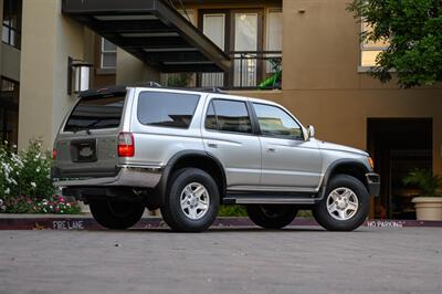 1999 Toyota 4Runner SR5   - Photo 55 - Van Nuys, CA 91402