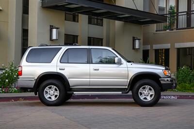1999 Toyota 4Runner SR5   - Photo 50 - Van Nuys, CA 91402