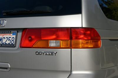 2003 Honda Odyssey EX-L w/DVD  ( SOLD on Bring A Trailer ) - Photo 39 - Van Nuys, CA 91402