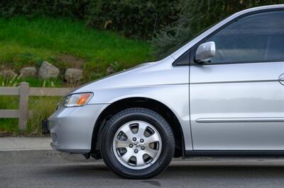 2003 Honda Odyssey EX-L w/DVD  ( SOLD on Bring A Trailer ) - Photo 17 - Van Nuys, CA 91402