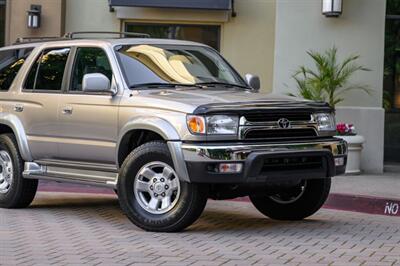 2001 Toyota 4Runner SR5 - Photo 30 - Van Nuys, CA 91402