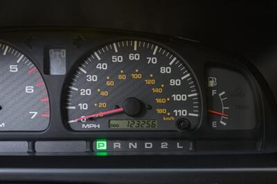 2001 Toyota 4Runner SR5 - Photo 39 - Van Nuys, CA 91402