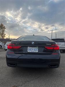 2019 BMW XI   - Photo 4 - Detroit, MI 48212