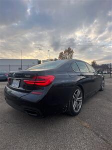 2019 BMW XI   - Photo 3 - Detroit, MI 48212