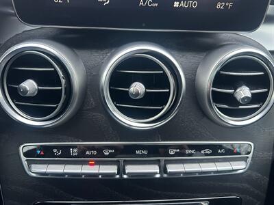 2018 Mercedes-Benz GLC GLC 300 4MATIC   - Photo 17 - Winchester, VA 22601