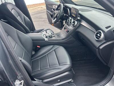2018 Mercedes-Benz GLC GLC 300 4MATIC   - Photo 14 - Winchester, VA 22601