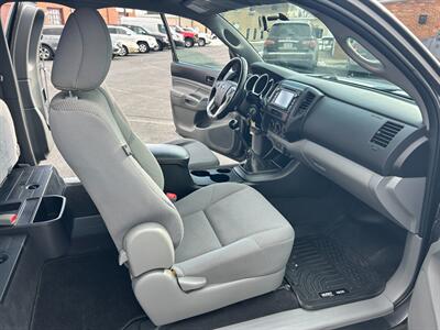 2015 Toyota Tacoma - Photo 12 - Winchester, VA 22601