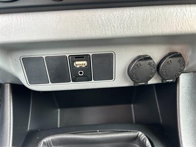 2015 Toyota Tacoma - Photo 16 - Winchester, VA 22601