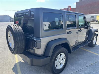 2016 Jeep Wrangler Unlimited Sport   - Photo 4 - Winchester, VA 22601