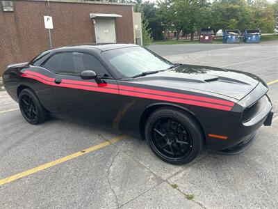 2016 Dodge Challenger SXT Coupe