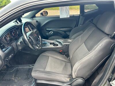 2016 Dodge Challenger SXT   - Photo 9 - Winchester, VA 22601