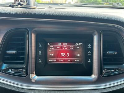 2016 Dodge Challenger SXT   - Photo 13 - Winchester, VA 22601