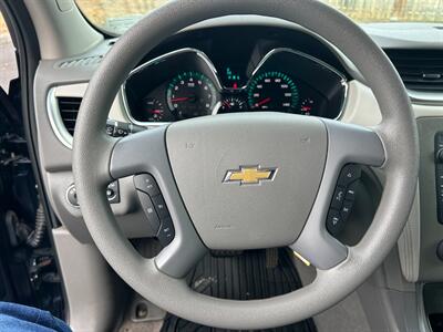 2017 Chevrolet Traverse LS   - Photo 23 - Winchester, VA 22601