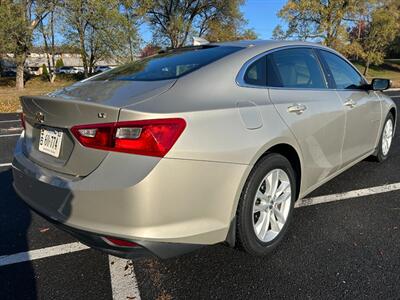 2016 Chevrolet Malibu LT - Photo 4 - Winchester, VA 22601