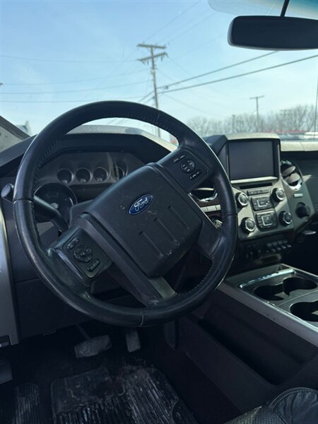 2014 Ford F-250 Super Duty Lariat - Photo 29 - Elkhart, IN 46514
