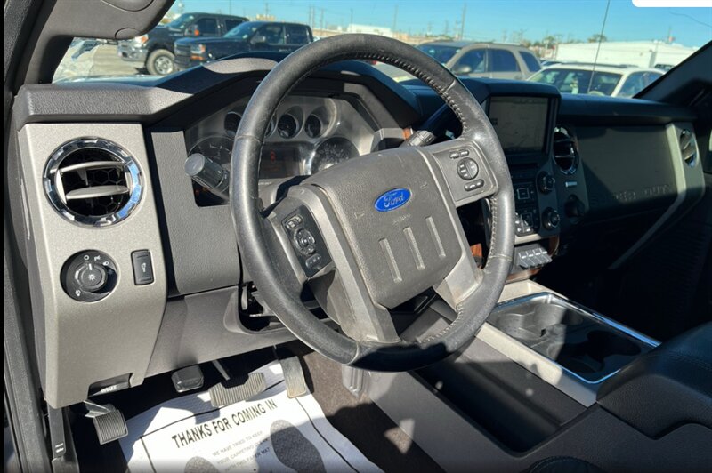 2014 Ford F-250 Super Duty Lariat - Photo 9 - Elkhart, IN 46514