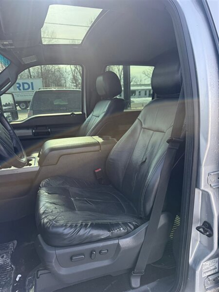 2014 Ford F-250 Super Duty Lariat - Photo 28 - Elkhart, IN 46514