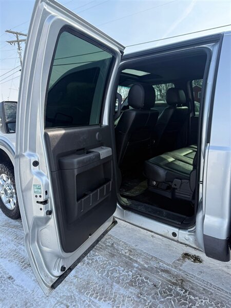 2014 Ford F-250 Super Duty Lariat - Photo 32 - Elkhart, IN 46514
