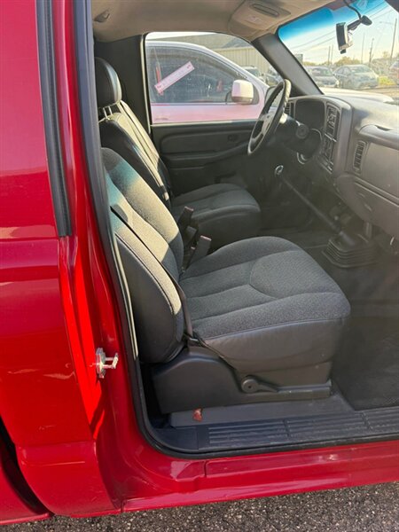 2007 GMC Sierra 1500 Work Truck - Photo 10 - Elkhart, IN 46514