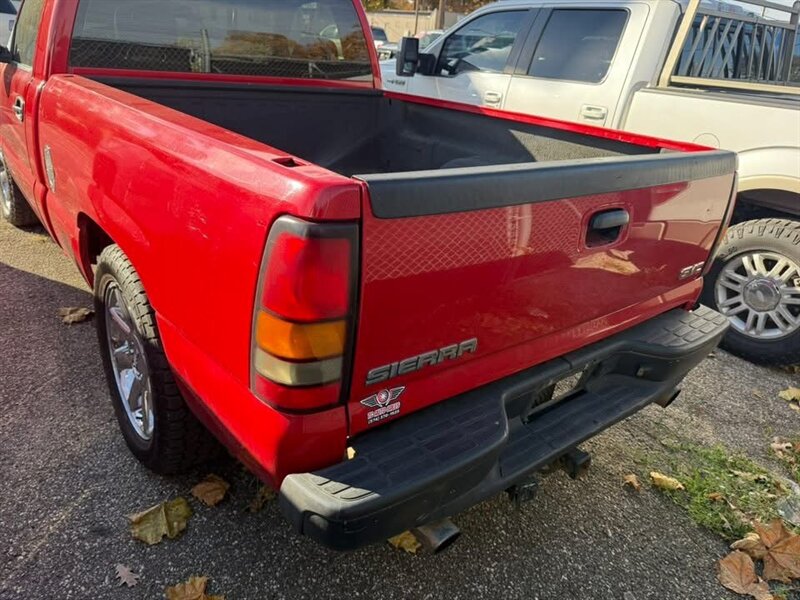 2007 GMC Sierra 1500 Work Truck - Photo 6 - Elkhart, IN 46514