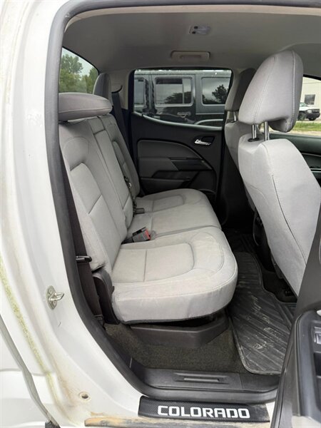 2016 Chevrolet Colorado LT - Photo 24 - Elkhart, IN 46514