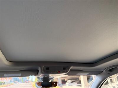 2020 Volkswagen Tiguan SEL   - Photo 18 - Irvine, CA 92612