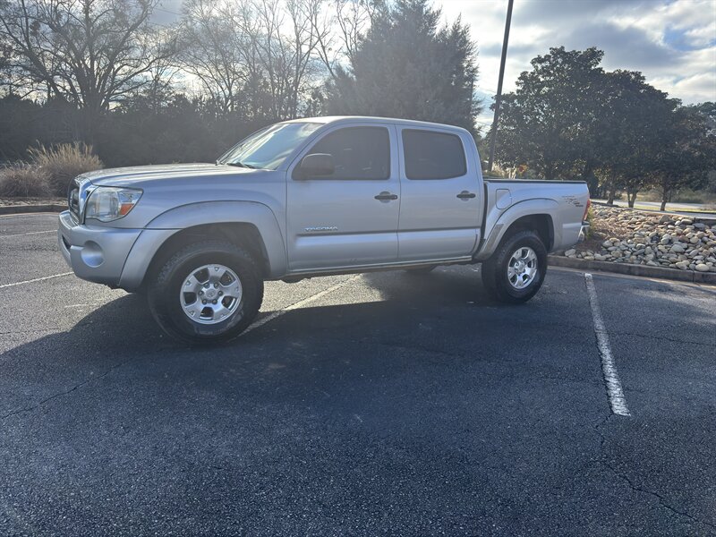 2006 Toyota Tacoma V6 V6 4dr Double Cab   - Photo 1 - Forsyth, GA 31029
