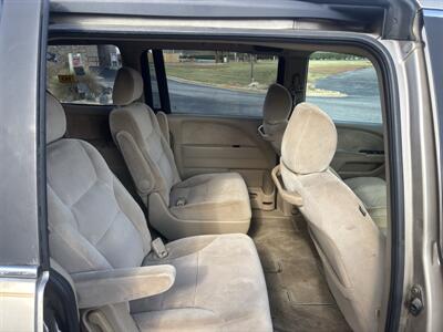 2006 Honda Odyssey LX   - Photo 13 - Forsyth, GA 31029