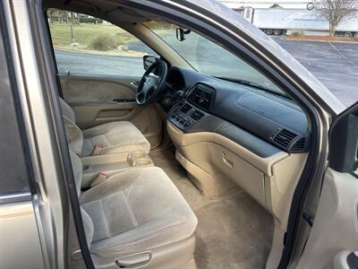 2006 Honda Odyssey LX   - Photo 12 - Forsyth, GA 31029