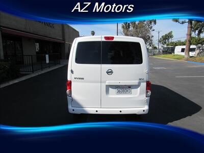 2021 Nissan NV200 SV MINI CARGO VAN - Photo 7 - Orange, CA 92867