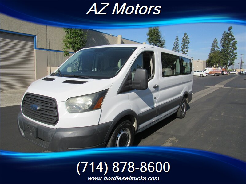 2015 Ford Transit 150 XL 10 passenger  
