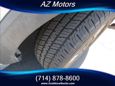 2015 Ford Transit 150 XL 10 p - Photo 18 - Orange, CA 92867