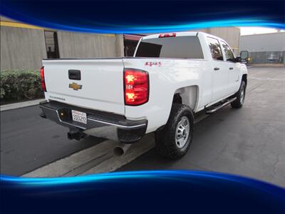 2018 Chevrolet Silverado 2500HD W/T crew cab 4x4 diesel S/B   - Photo 5 - Orange, CA 92867