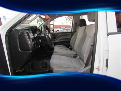 2018 Chevrolet Silverado 2500HD W/T crew cab 4x4 diesel S/B   - Photo 13 - Orange, CA 92867