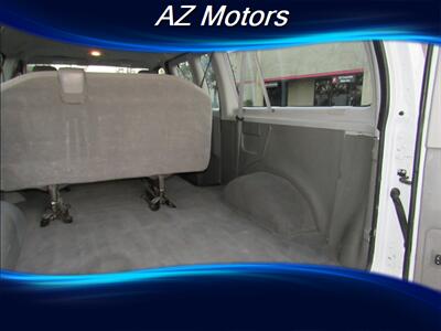 2009 Ford E-150 XL 8 PASSENGER   - Photo 12 - Orange, CA 92867