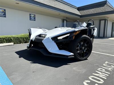 2022 Polaris SLINGSHOT S   - Photo 1 - Concord, CA 94520