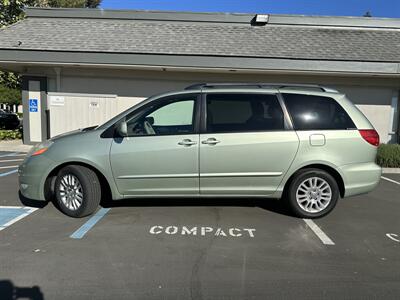 2010 Toyota Sienna XLE 5K OUT THE DOOR   - Photo 2 - Concord, CA 94520