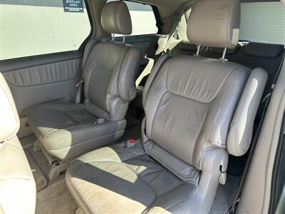 2010 Toyota Sienna XLE 5K OUT THE DOOR   - Photo 9 - Concord, CA 94520