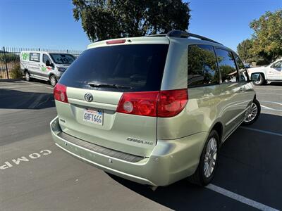 2010 Toyota Sienna XLE 5K OUT THE DOOR   - Photo 6 - Concord, CA 94520