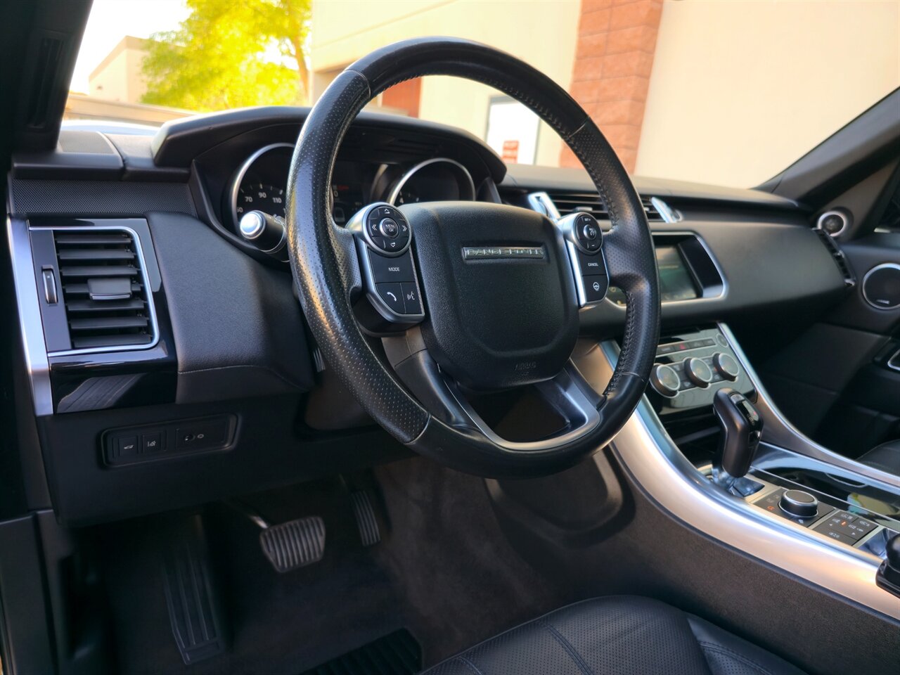 2017 Land Rover Range Rover Sport HSE - Photo 14 - Mesa, AZ 85215