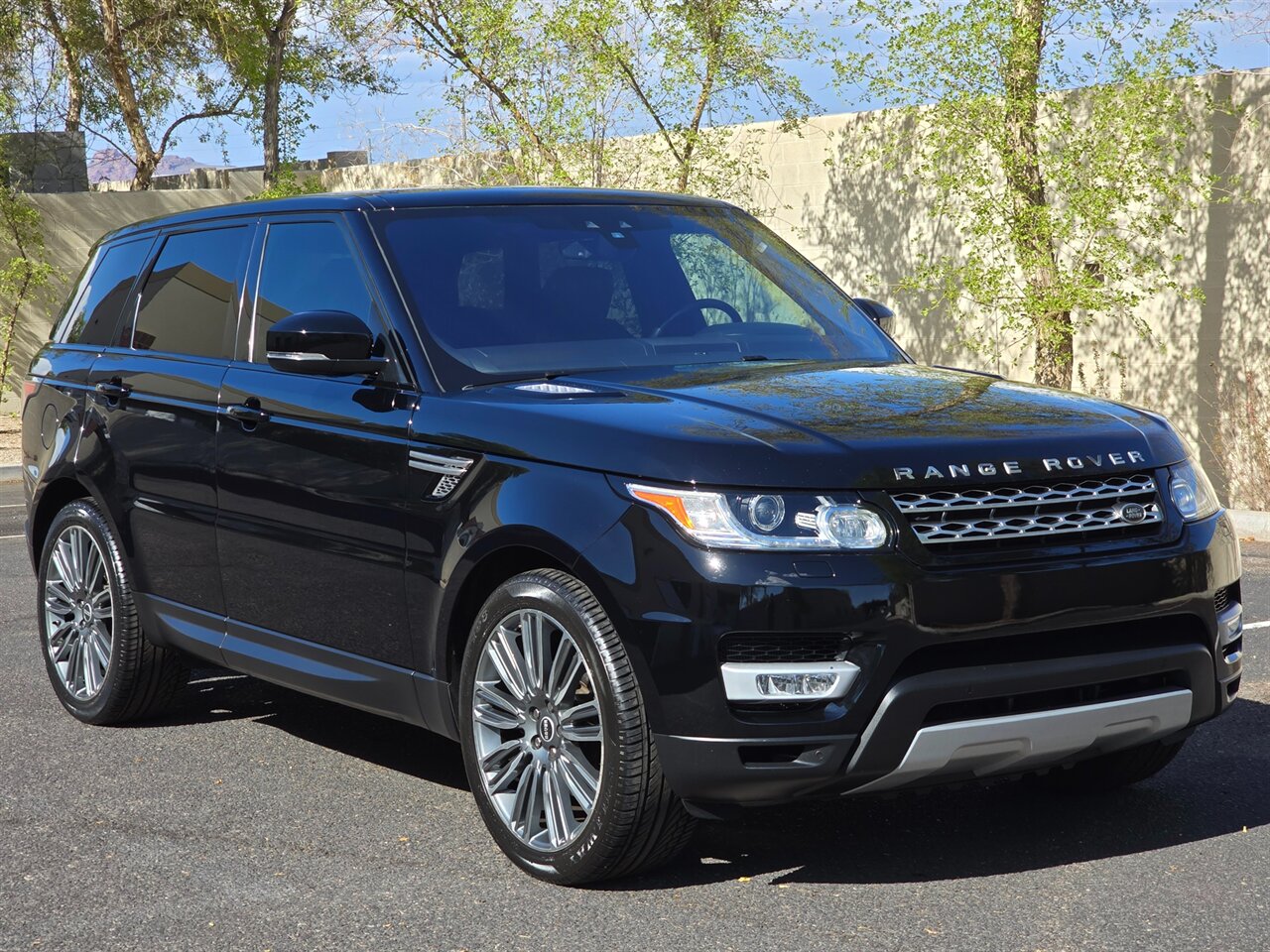 2017 Land Rover Range Rover Sport HSE - Photo 2 - Mesa, AZ 85215